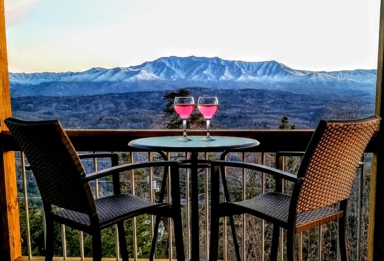 Smoky Mountain Serenity, Amazing Mountain Views 1089 Free Tickets Each Paid Day, Dollywood And More سيفيرفيل المظهر الخارجي الصورة