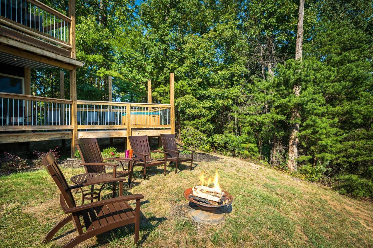 Smoky Mountain Serenity, Amazing Mountain Views 1089 Free Tickets Each Paid Day, Dollywood And More سيفيرفيل المظهر الخارجي الصورة